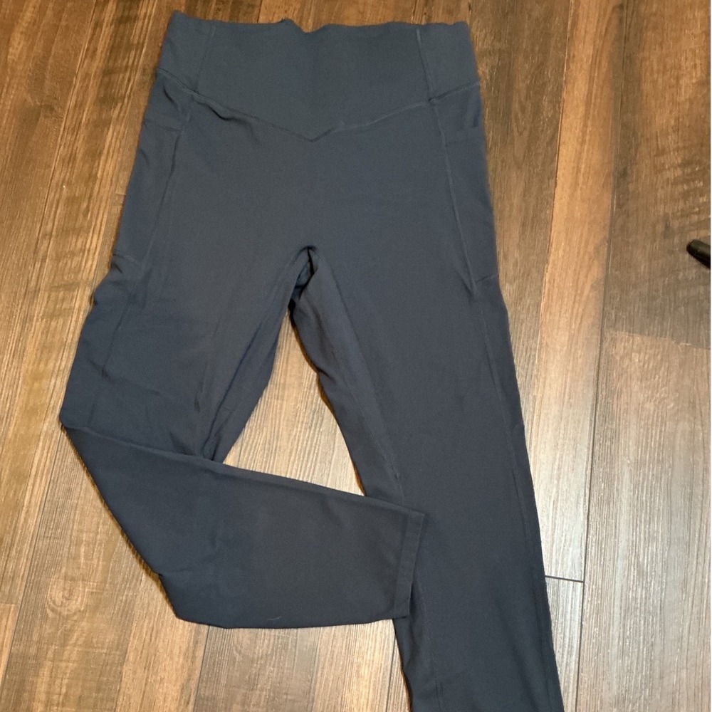 Halara Crossover High Waisted Leggings Charcoal Gray Pockets Size S 7/8 Yoga